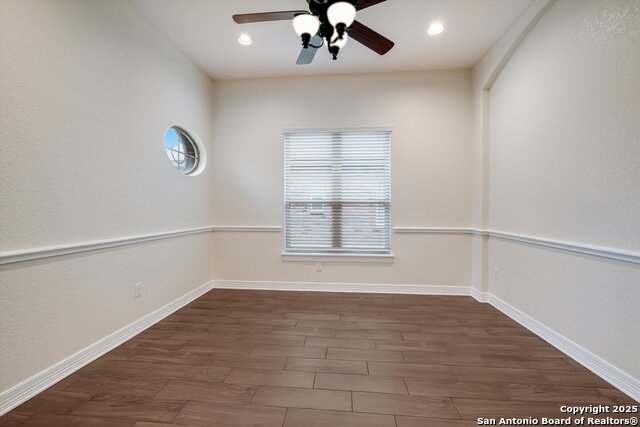 Listing photo id 1 for 11322 Begonia Rock