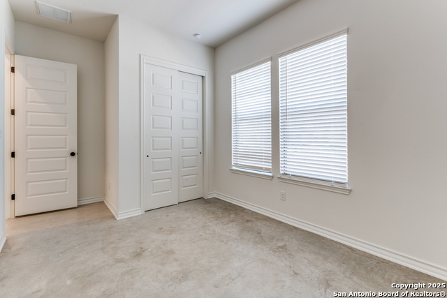 Image 11 of 18 For 146 Porter  201