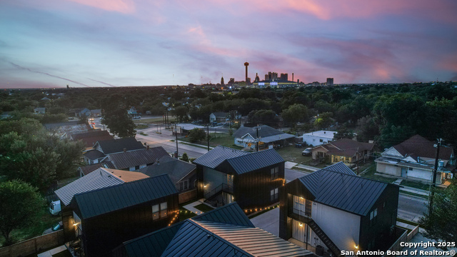 Image 17 of 18 For 146 Porter  201