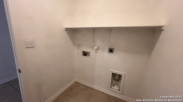 Image 18 of 50 For 2027 Ares Cove