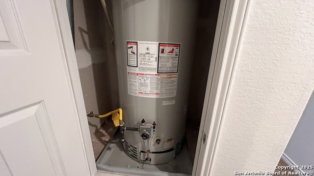 Image 25 of 50 For 2027 Ares Cove