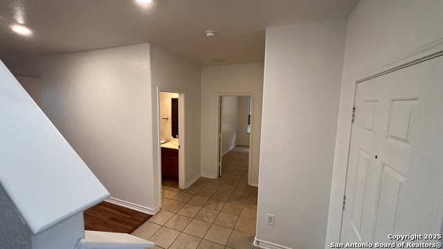 Image 36 of 50 For 2027 Ares Cove