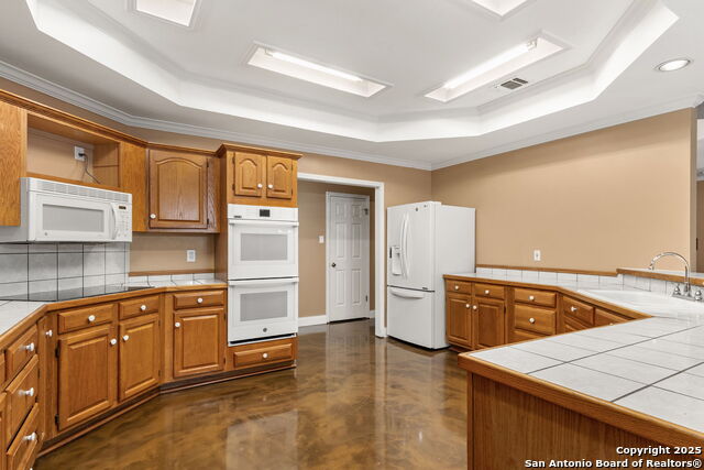 Listing photo id 8 for 313 Ridge Crest