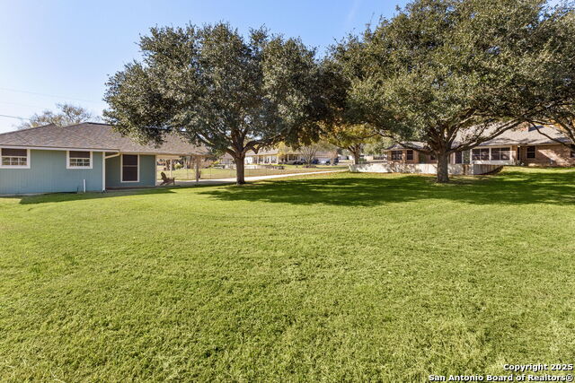 Listing photo id 26 for 313 Ridge Crest