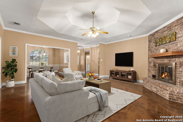 Listing photo id 1 for 313 Ridge Crest