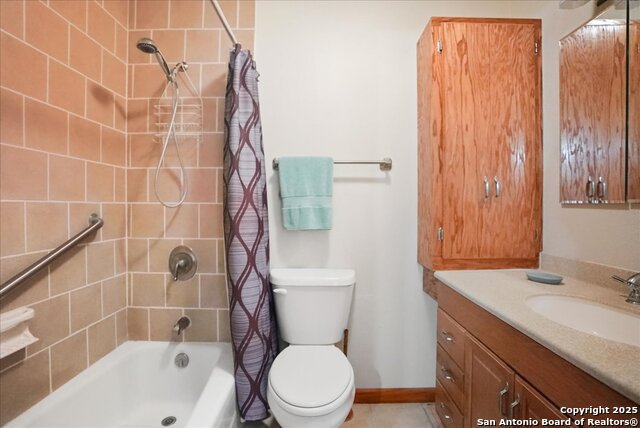 Listing photo id 22 for 1000 Austin St.