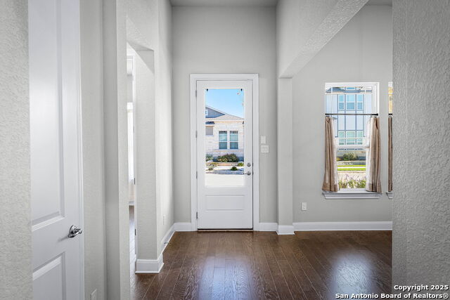 Listing photo id 1 for 623 Guenther N