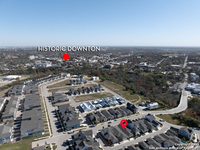 Listing photo id 28 for 623 Guenther N