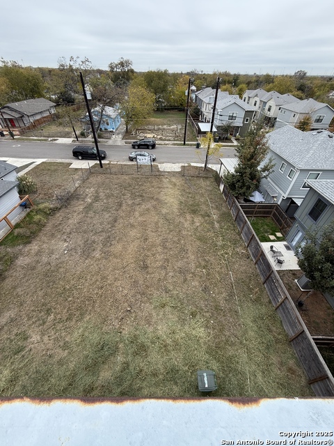 Image 13 of 16 For 219 Utah  