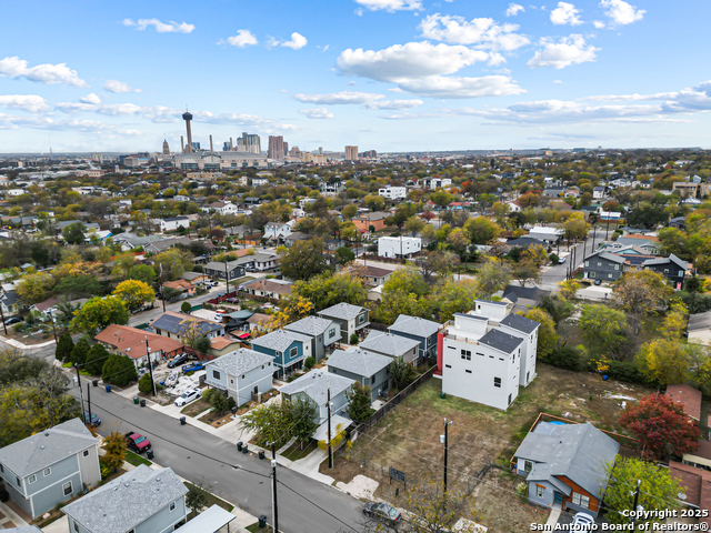 Image 3 of 16 For 219 Utah  