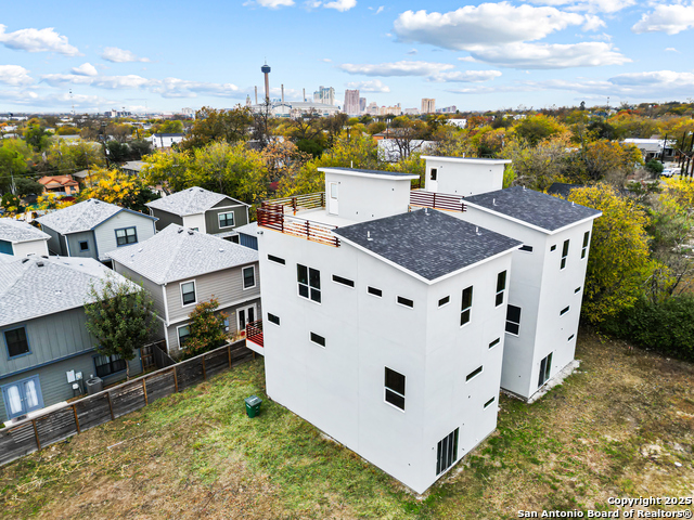 Image 9 of 16 For 219 Utah  