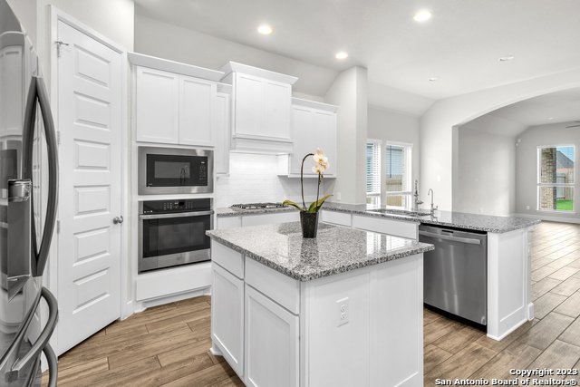 Image 7 of 27 For 14182 Blind Bandit