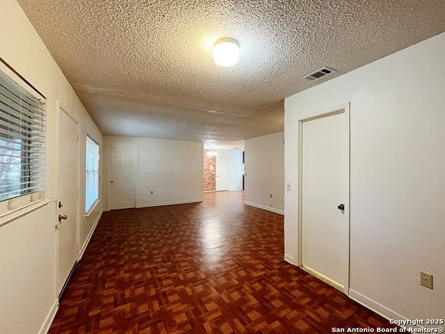 Image 16 of 35 For 117 Meadow Way