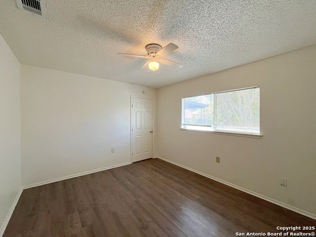 Image 18 of 35 For 117 Meadow Way