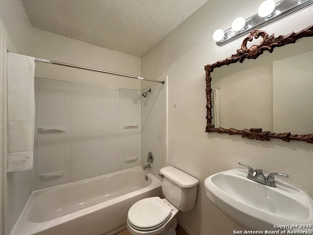 Image 20 of 35 For 117 Meadow Way