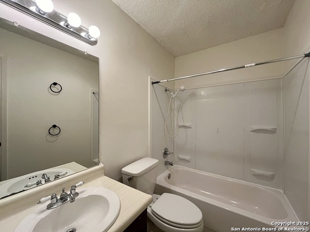 Image 23 of 35 For 117 Meadow Way