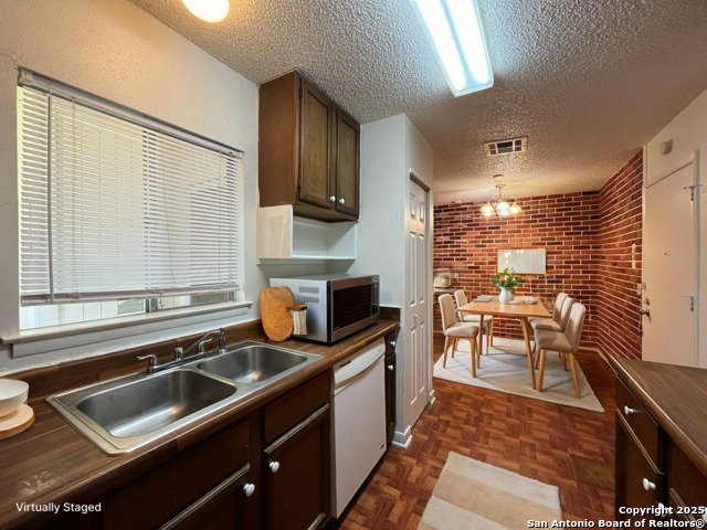 Image 4 of 35 For 117 Meadow Way