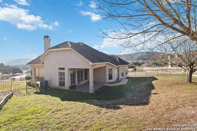 Listing photo id 30 for 103 Arboleda