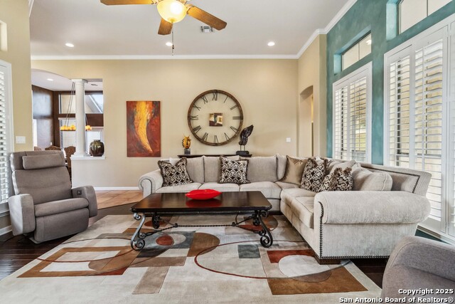 Listing photo id 7 for 103 Arboleda