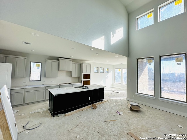 Listing photo id 9 for 171 Desert Bloom