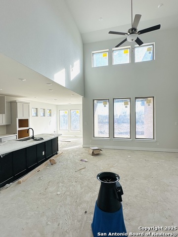 Listing photo id 10 for 171 Desert Bloom