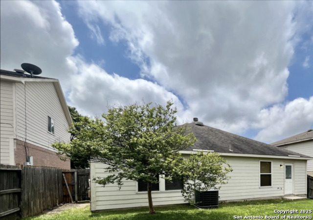 Image 18 of 19 For 1635 Mason King