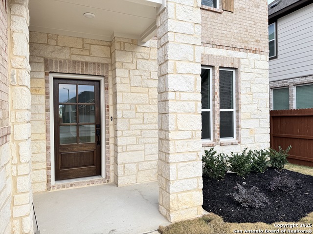 Listing photo id 2 for 166 Mallorys Way