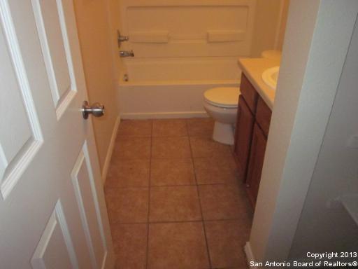 Image 14 of 21 For 10727 Mathom Landing  3