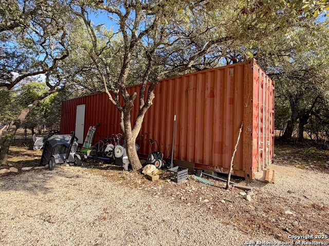 Image 35 of 42 For 7662 Jessica