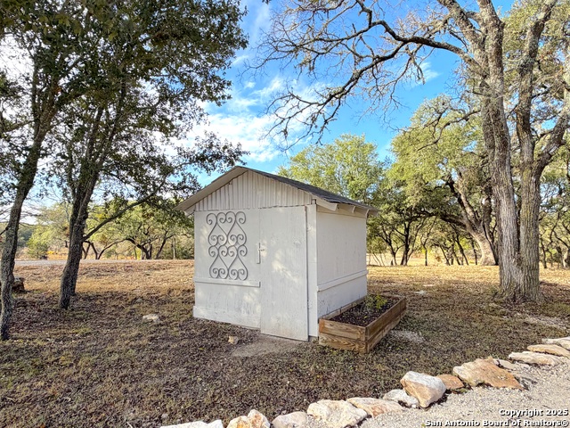 Image 39 of 42 For 7662 Jessica