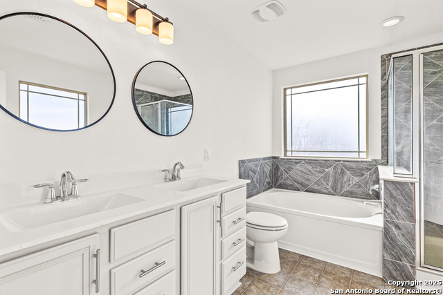 Image 19 of 26 For 561 Dusty Emerald