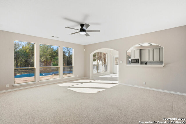 Image 20 of 59 For 9618 Rosemont