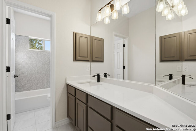 Image 39 of 59 For 9618 Rosemont