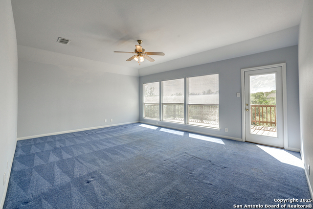 Listing photo id 21 for 1339 Barton Creek