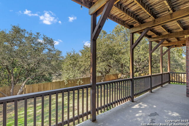 Listing photo id 35 for 1339 Barton Creek