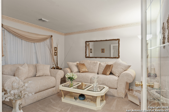 Listing photo id 8 for 4919 Orchid Star