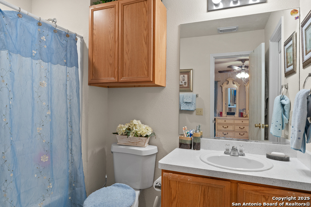 Listing photo id 13 for 4919 Orchid Star