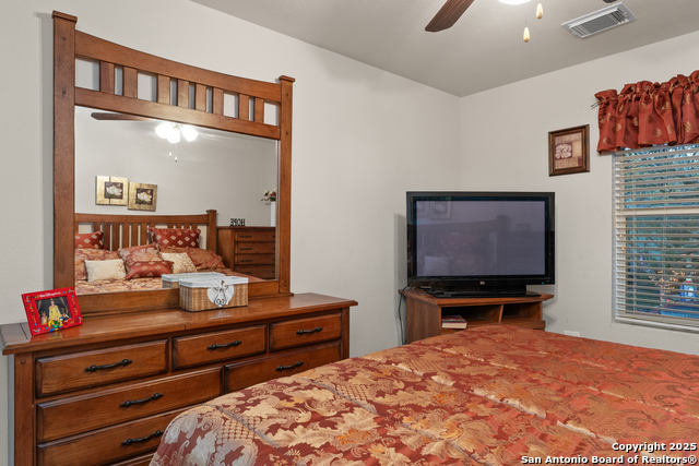 Listing photo id 15 for 4919 Orchid Star