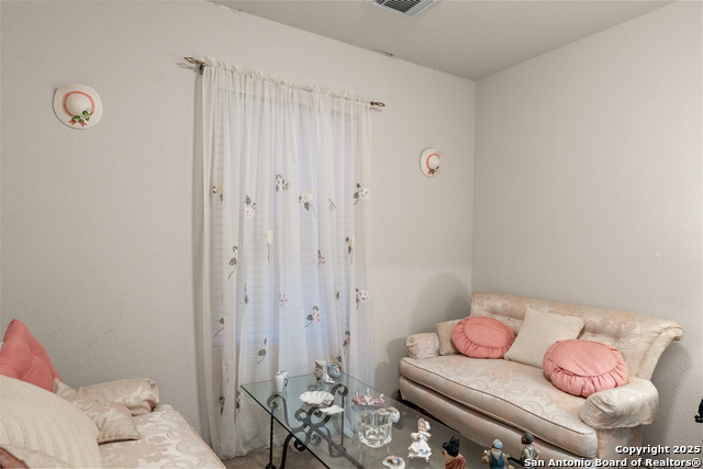 Listing photo id 19 for 4919 Orchid Star