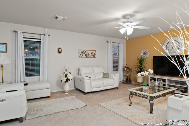 Listing photo id 2 for 4919 Orchid Star