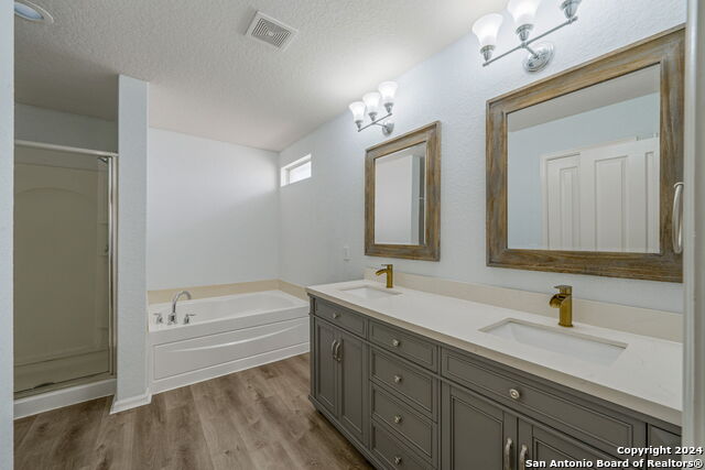 Image 18 of 28 For 22106 Ruby Run