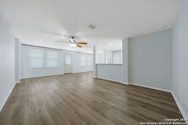 Image 5 of 28 For 22106 Ruby Run