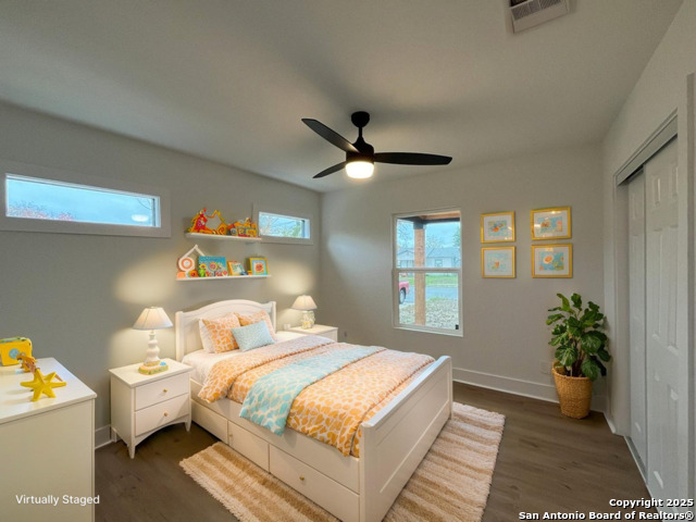 Image 6 of 36 For 2239 Burnet St