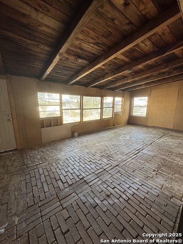 Listing photo id 18 for 9131 Port Hudson