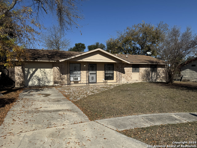 Listing photo id 2 for 9131 Port Hudson