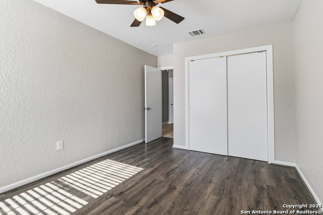 Image 24 of 49 For 2439 W Summit Ave