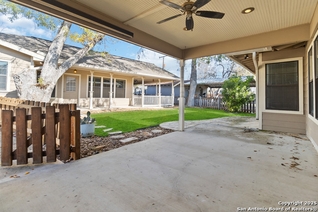 Image 49 of 49 For 2439 W Summit Ave