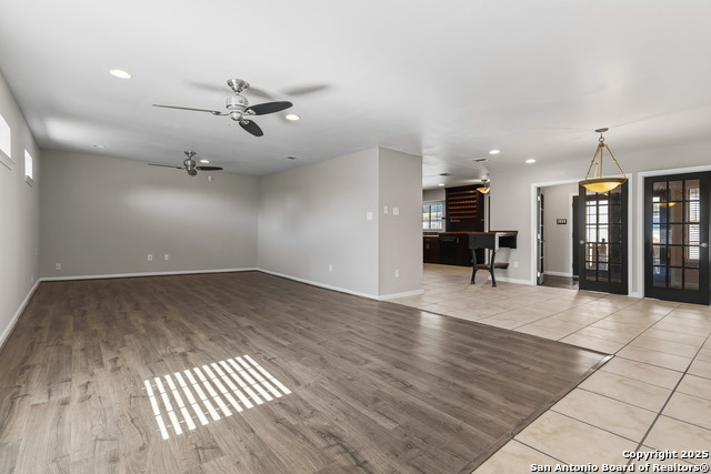 Image 5 of 49 For 2439 W Summit Ave