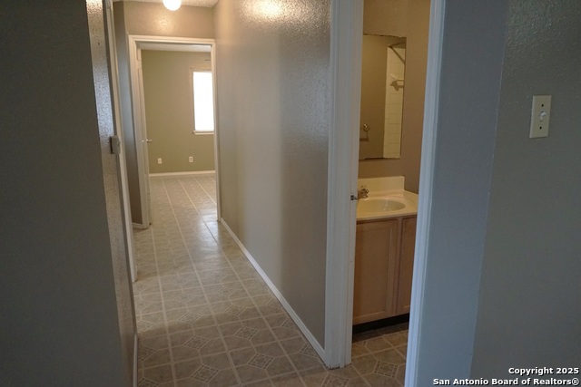 Image 12 of 24 For 6320 Waddesdon Wood