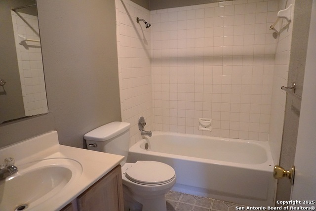 Image 20 of 24 For 6320 Waddesdon Wood